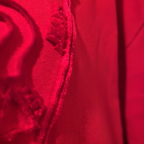 Guess red hoodie with velour logo - Picture 3 of 4